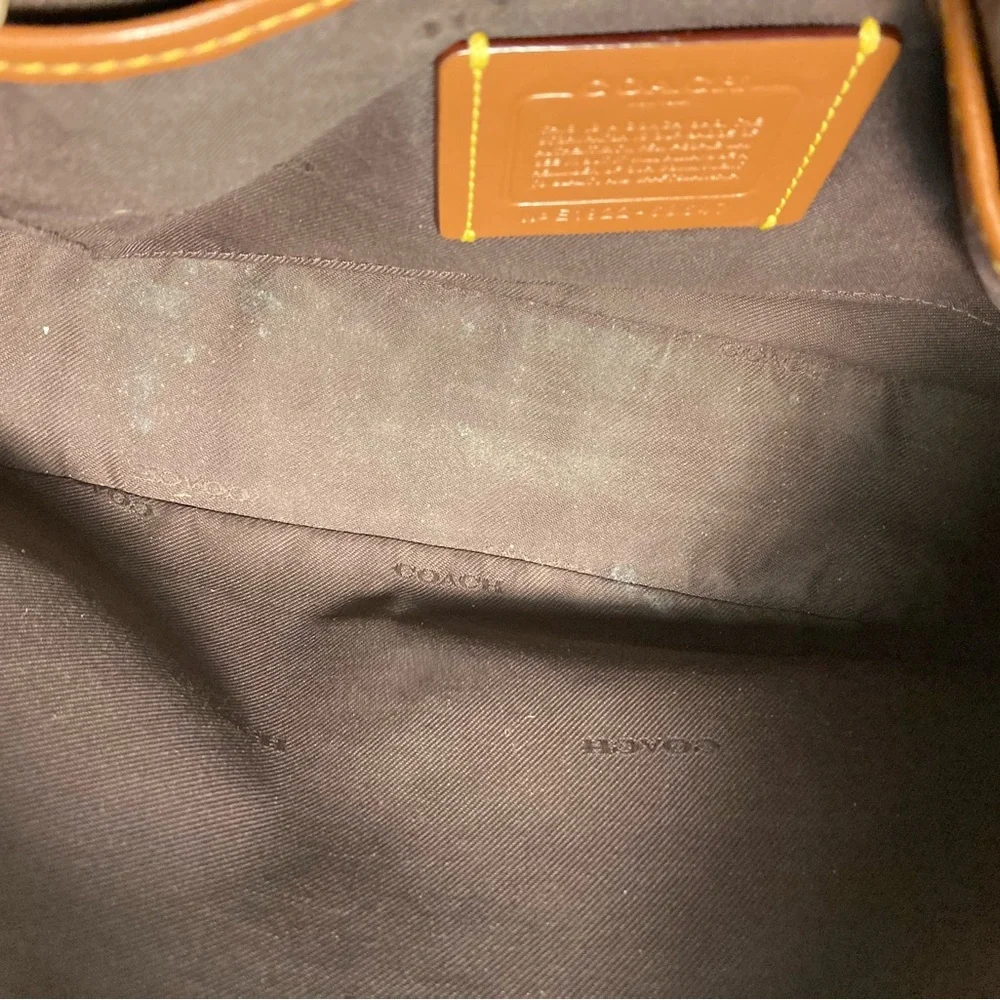 Coach Women's 69647 Stripes tote  Crossbody - Picture 2 of 8